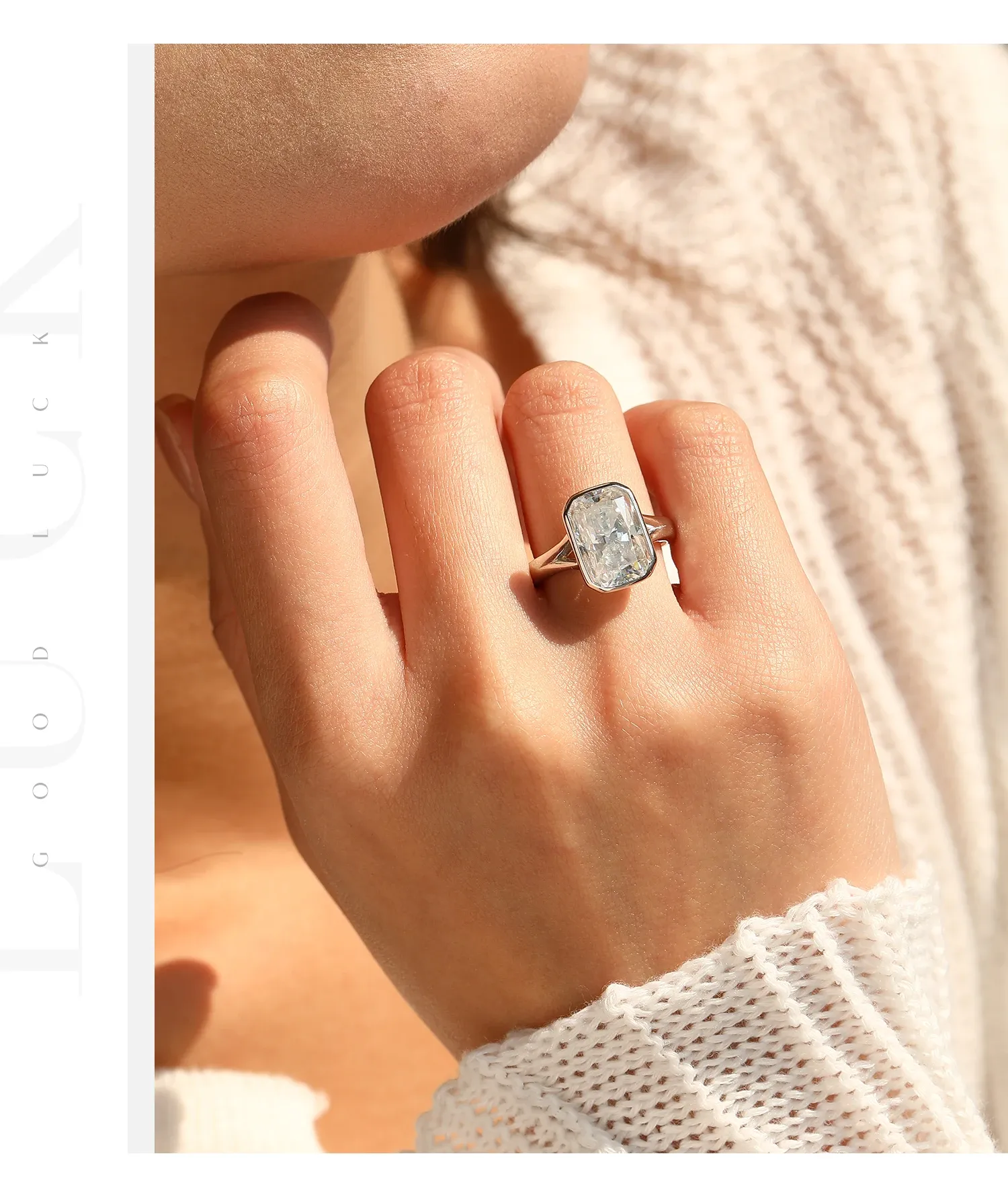 모이사나이트 직사각 베젤 웨딩 링