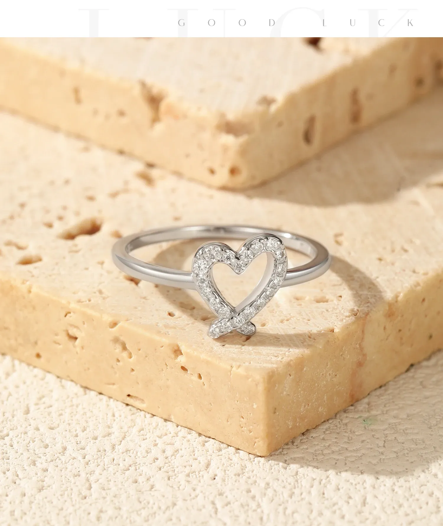 모디안 D컬러 모이사나이트 하트 컷아웃 925 실버 반지