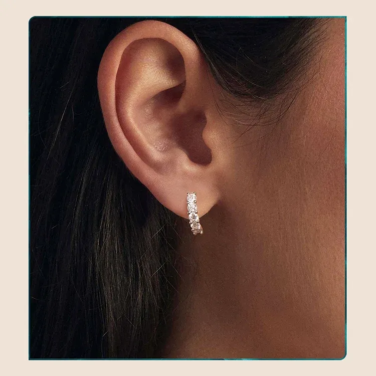 바모어 U 모이사나이트 5스톤 925 실버 클래식 후프 귀걸이