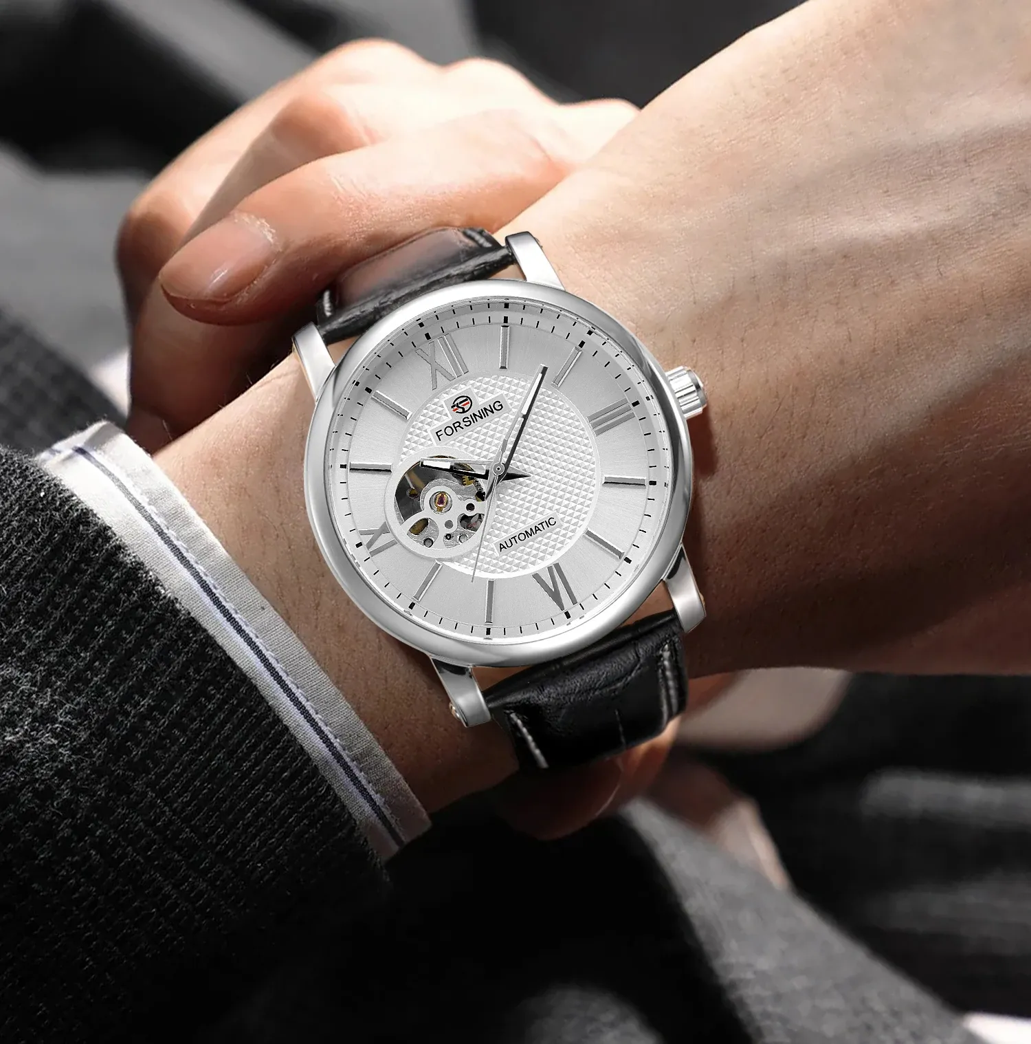 포르시닝 오토매틱 스켈레톤 로만 다이얼 남성 시계