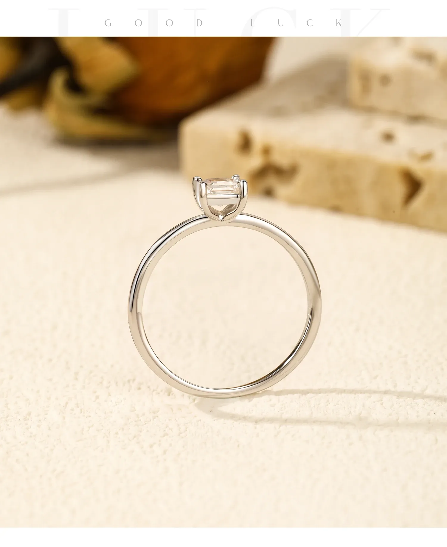 MODIAN 에메랄드 컷 스퀘어 모이사나이트 925 실버 클래식 반지